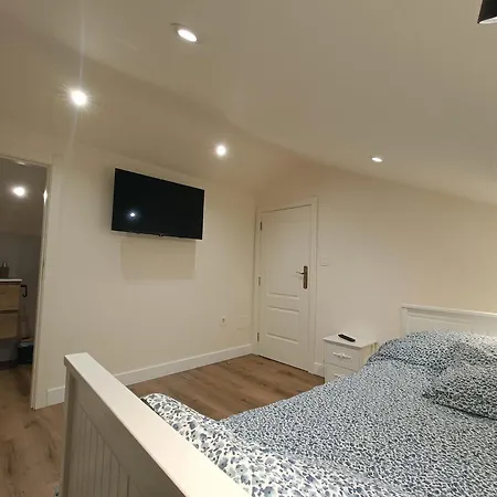 A Casa Da Aldea De Iria