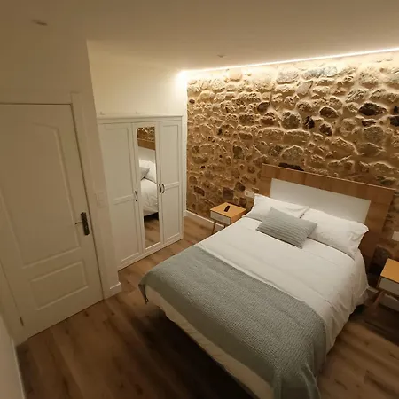 A Casa Da Aldea De Iria