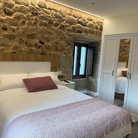 A Casa Da Aldea De Iria