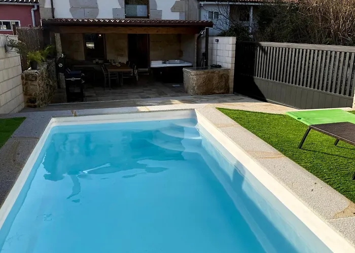 A Casa Da Aldea De Iria * Padrón